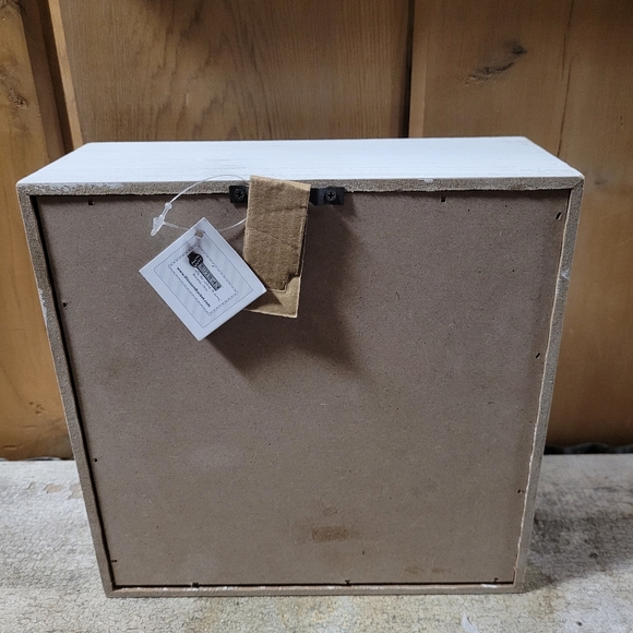 NWT Keep Going Bicycle Wall Box. - Picture 4 of 5